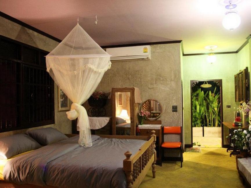 Bangluang House Hotel Bangkok Eksteriør billede